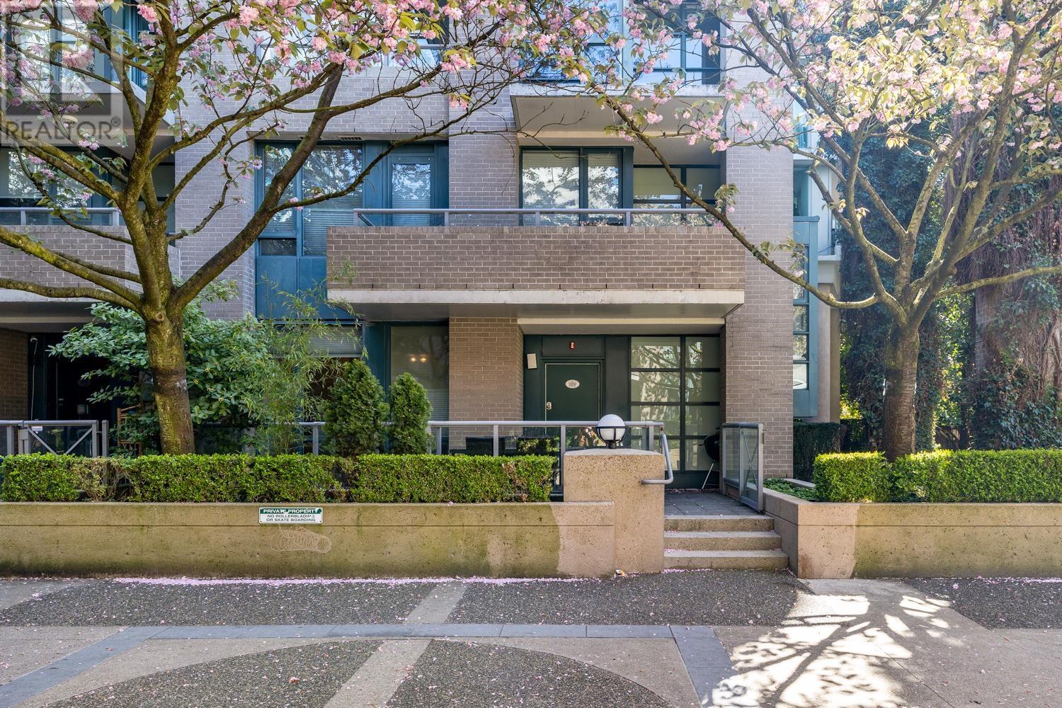 1019 EXPO BOULEVARD, Vancouver, British Columbia