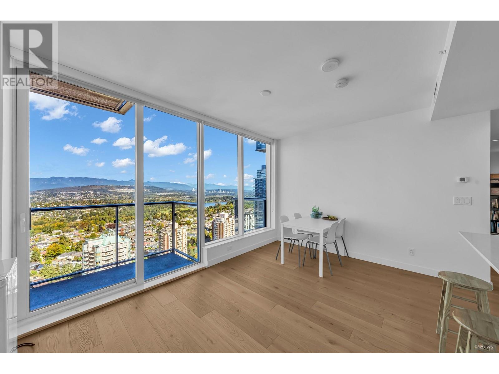 Listing Picture 11 of 23 : 3107 6000 MCKAY AVENUE, Burnaby / 本拿比 - 魯藝地產 Yvonne Lu Group - MLS Medallion Club Member