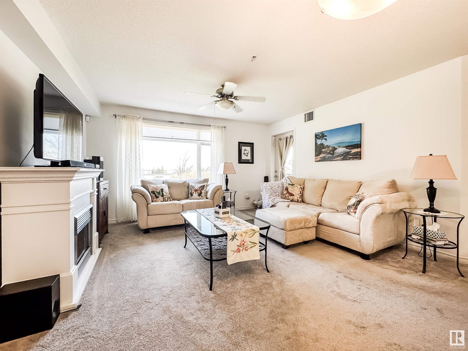 Property at #116 1589 GLASTONBURY BV NW image 2