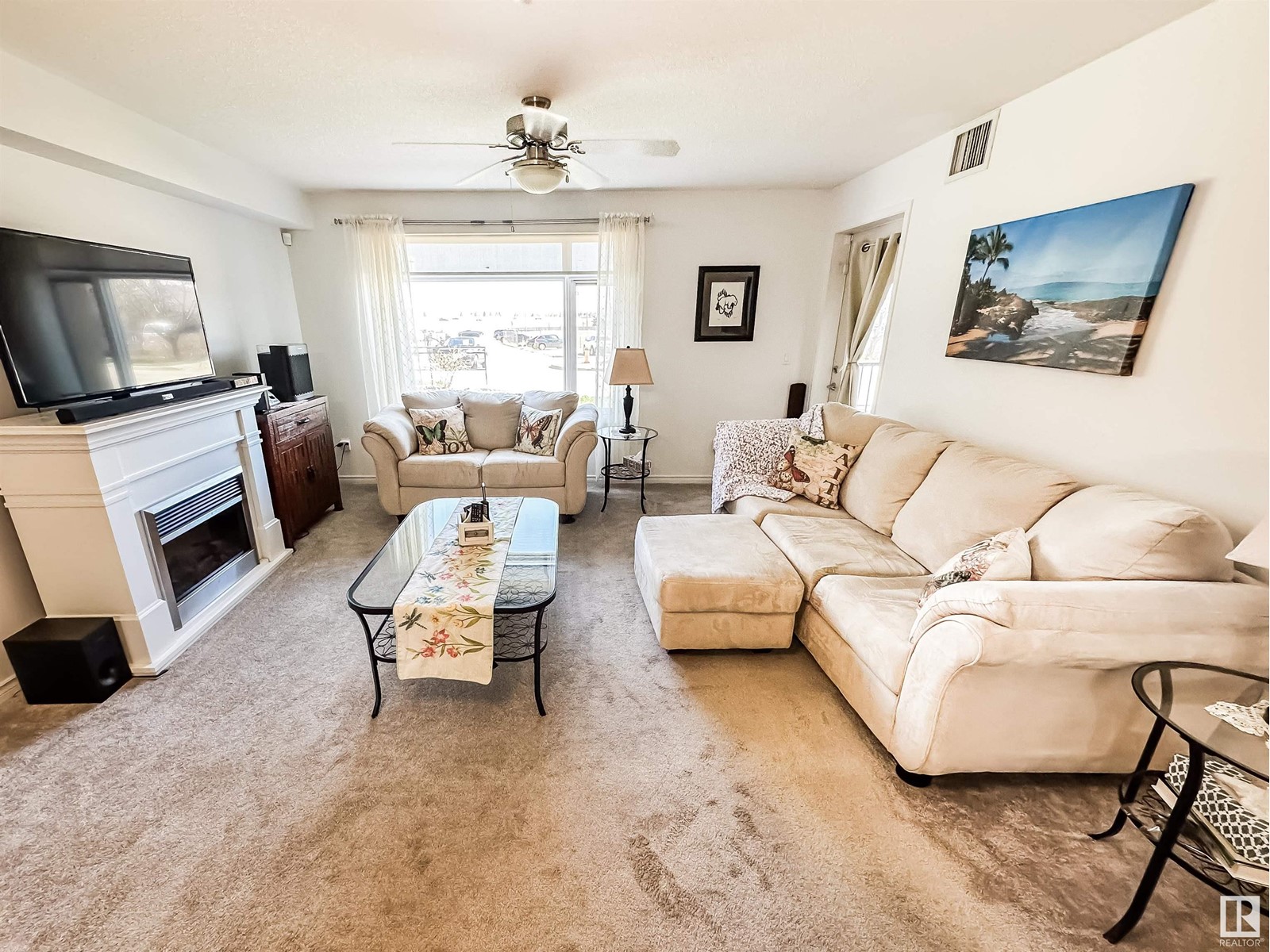 Property at #116 1589 GLASTONBURY BV NW image 3
