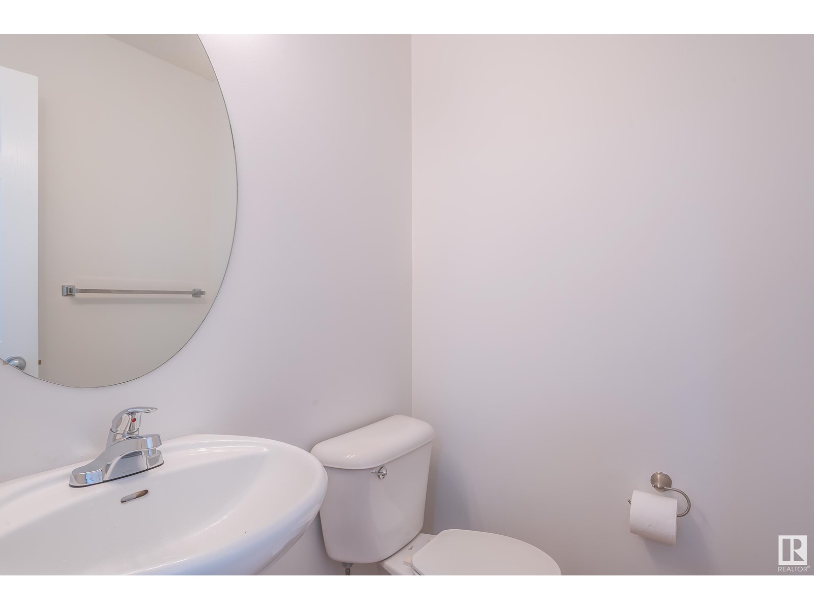 Property at #9 249 Edwards DR SW image 4