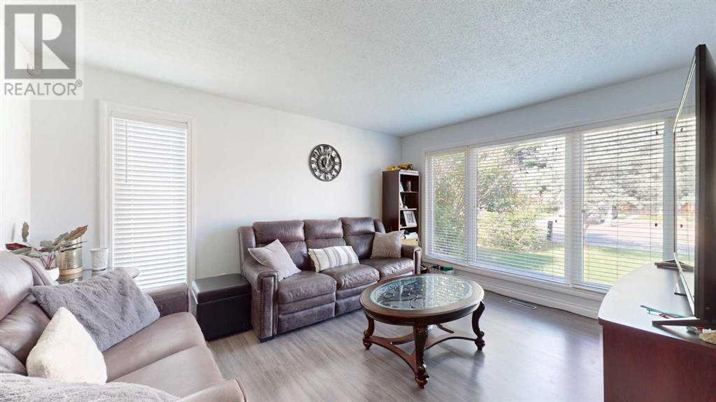 Property at 131 Wolverine Drive image 5