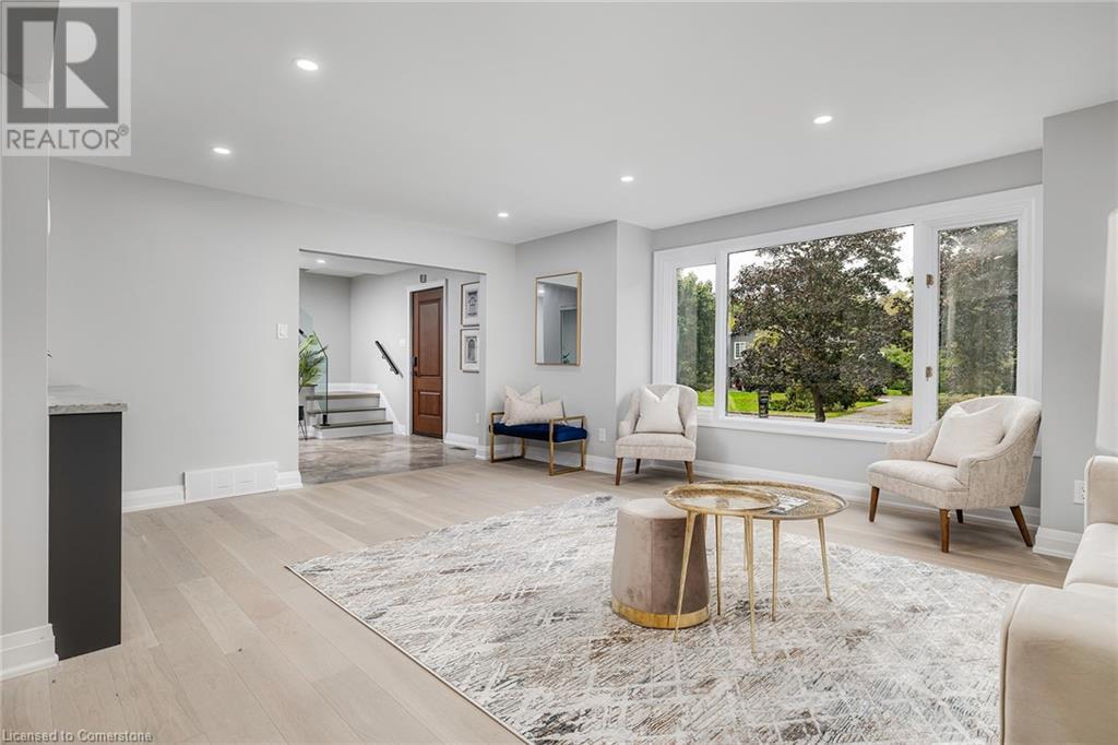 Property at 264 SHAKESPEARE Drive image 4