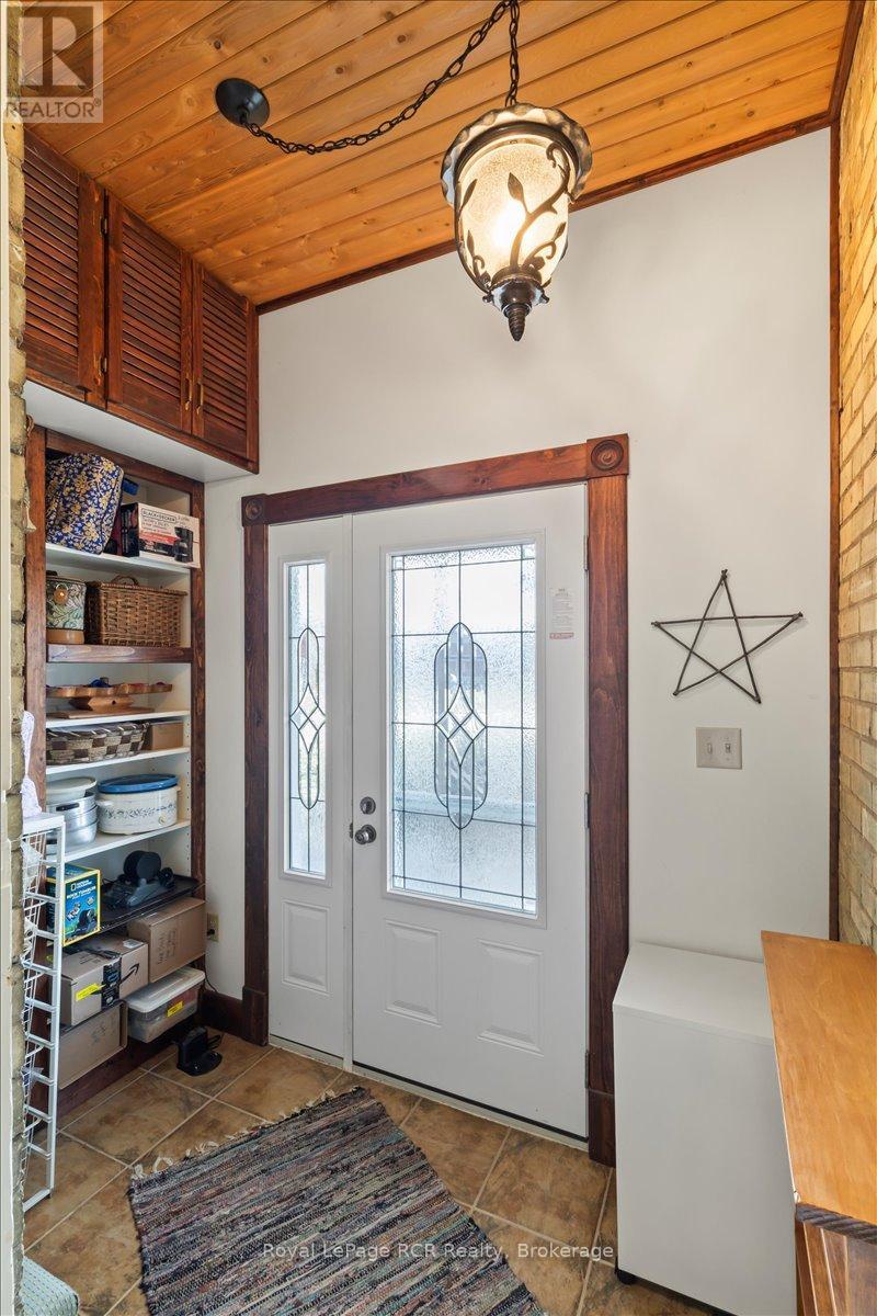 148 4th Street Sw, Arran-Elderslie, Ontario  N0G 1L0 - Photo 13 - X12100304