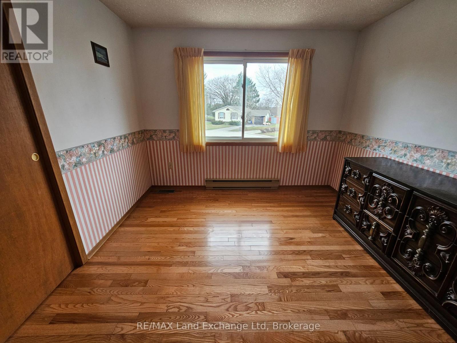 515 Maitland Crescent, North Huron, Ontario  N0G 2W0 - Photo 28 - X12100326