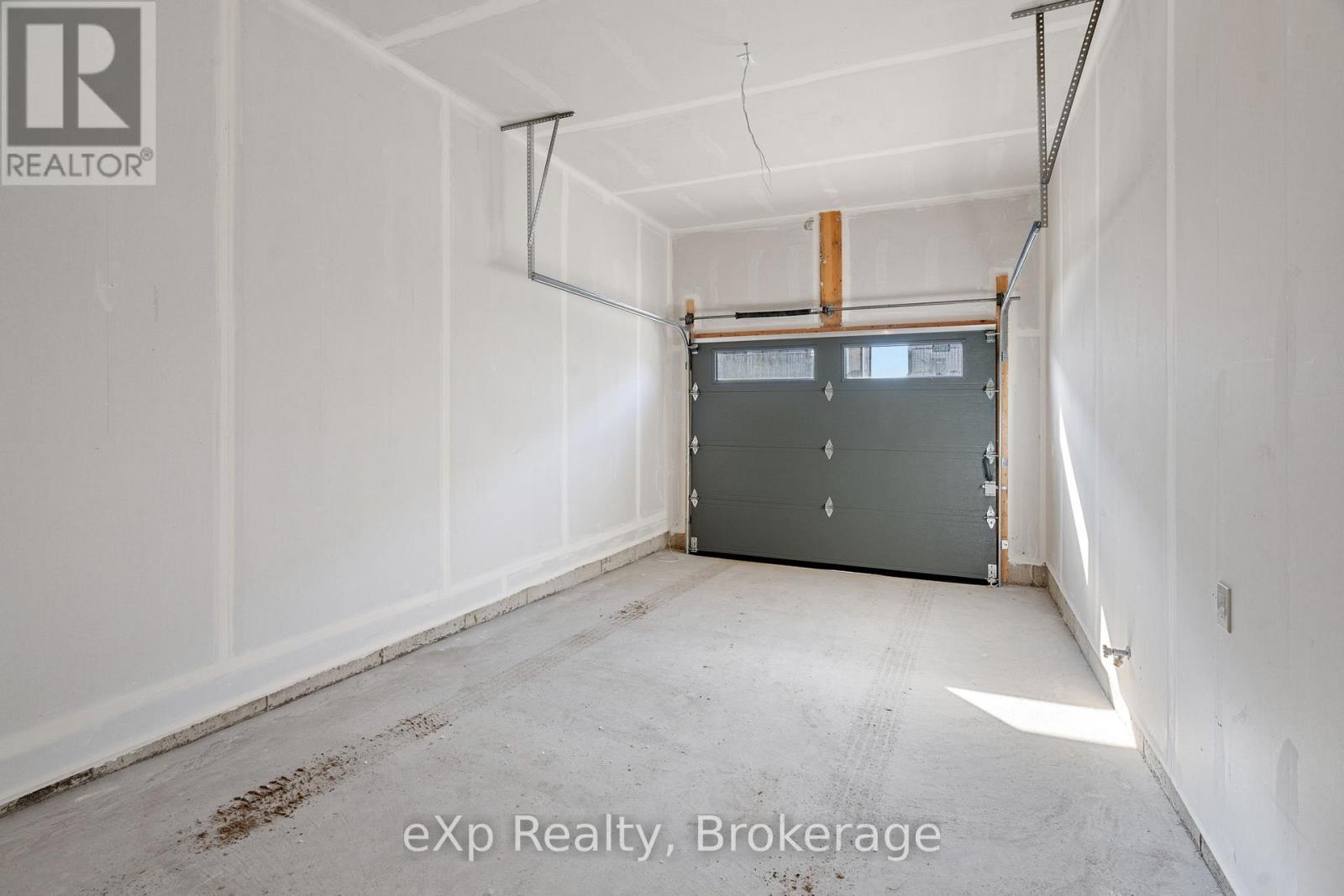 134 Tempera Street, Stratford, Ontario  N5A 6S6 - Photo 29 - X12100330