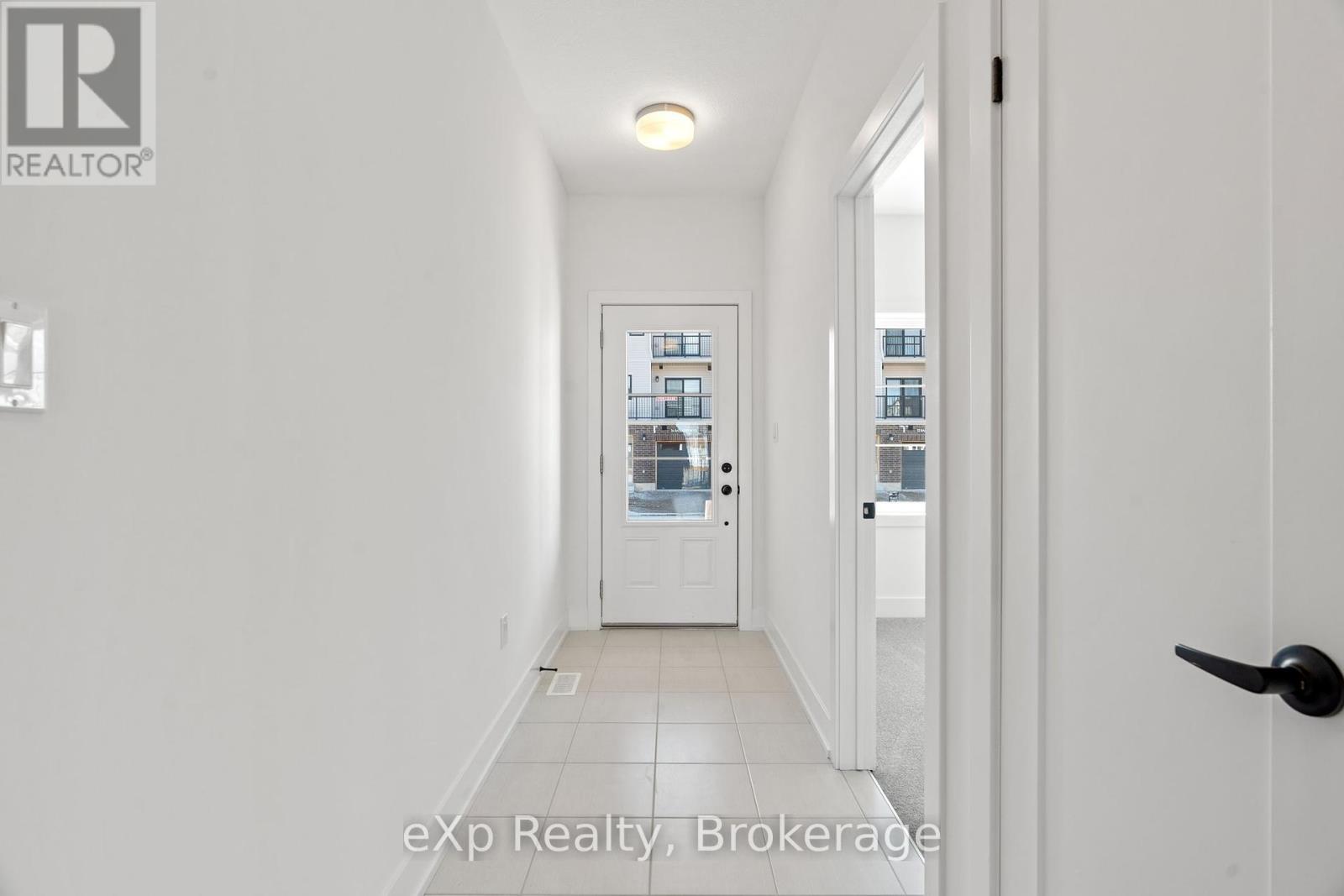 134 Tempera Street, Stratford, Ontario  N5A 6S6 - Photo 6 - X12100330
