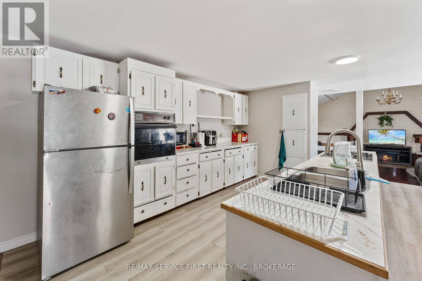 2280 Sydenham Road, Kingston (City North Of 401), Ontario  K0H 1M0 - Photo 11 - X12100331