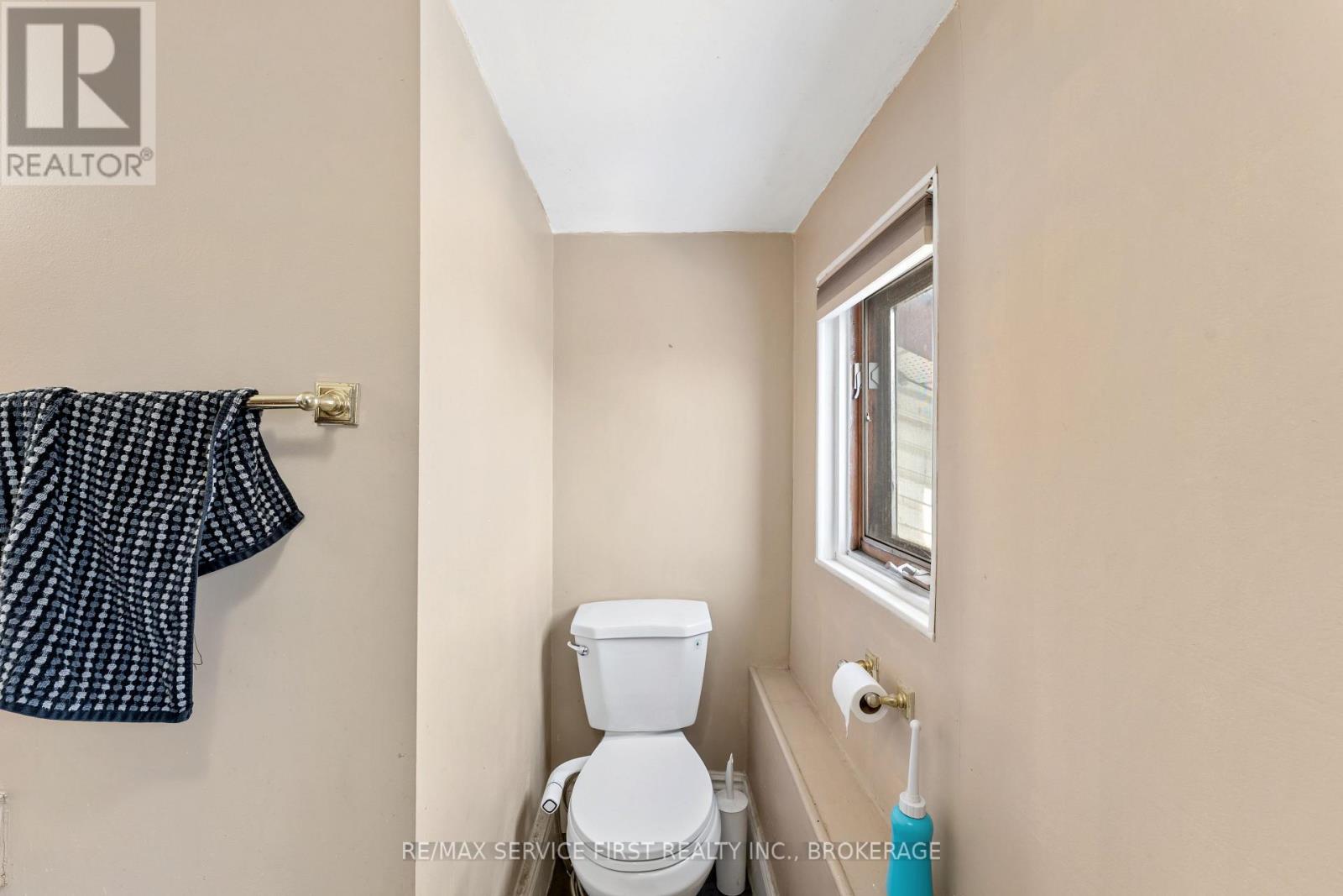 2280 Sydenham Road, Kingston (City North Of 401), Ontario  K0H 1M0 - Photo 18 - X12100331