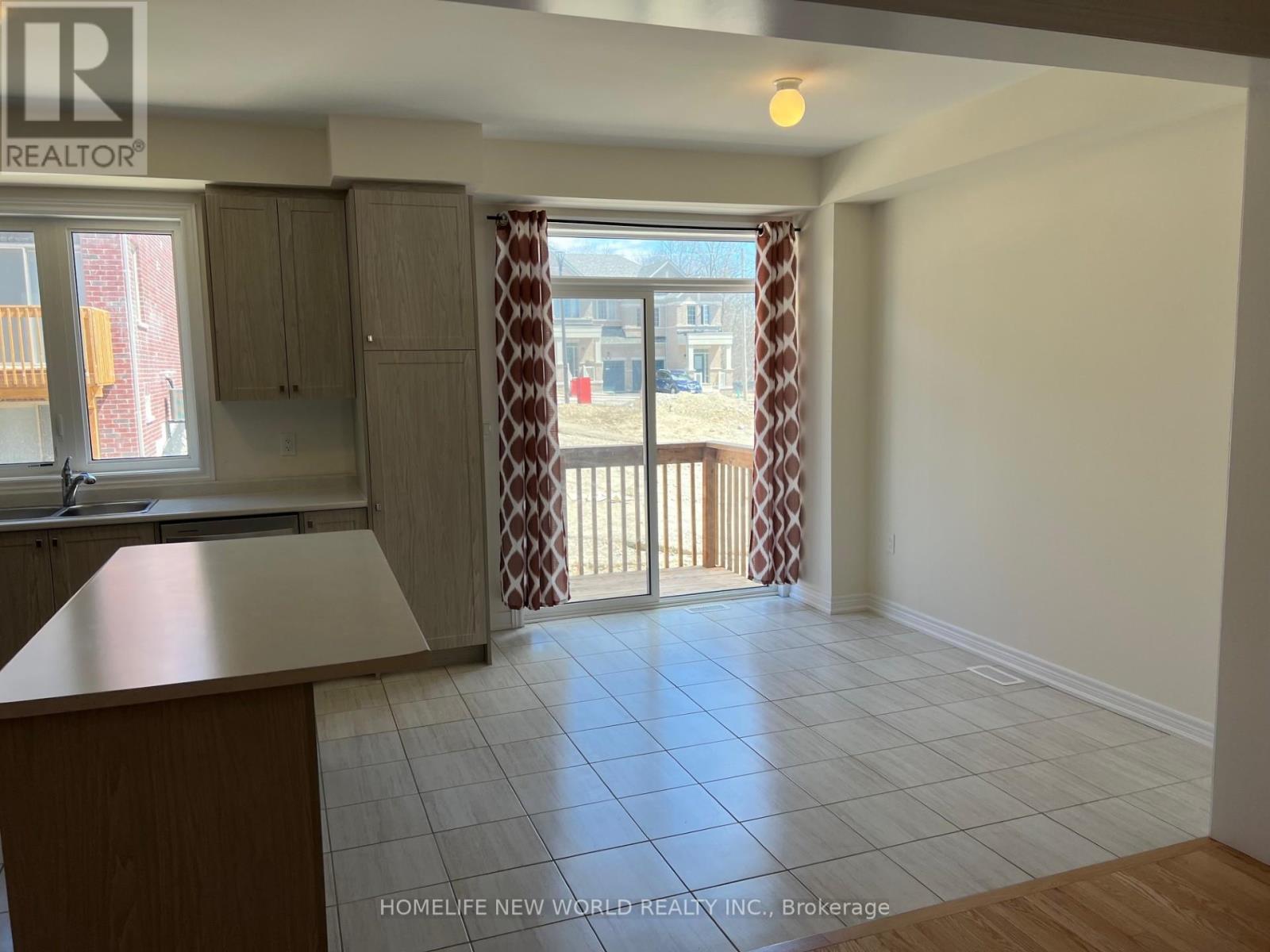 2925 Hawkridge Lane, Pickering, Ontario  L1X 0P5 - Photo 15 - E12039479