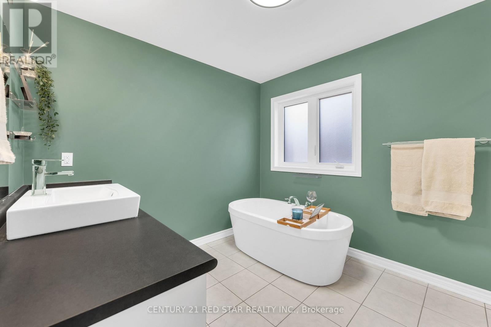 104 Closson Drive, Whitby, Ontario  L1P 0M8 - Photo 29 - E12076566