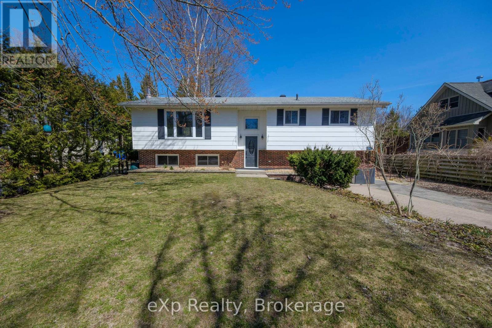 198 MIRAMICHI BAY ROAD, Saugeen Shores, Ontario