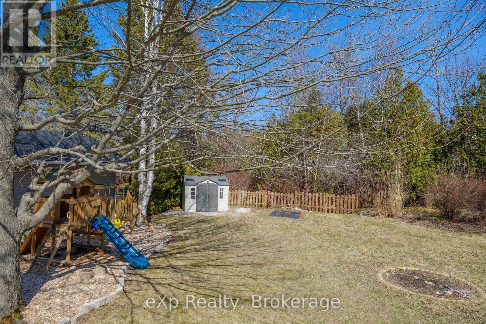 198 Miramichi Bay Road, Saugeen Shores, Ontario  N0H 2C6 - Photo 21 - X12100345