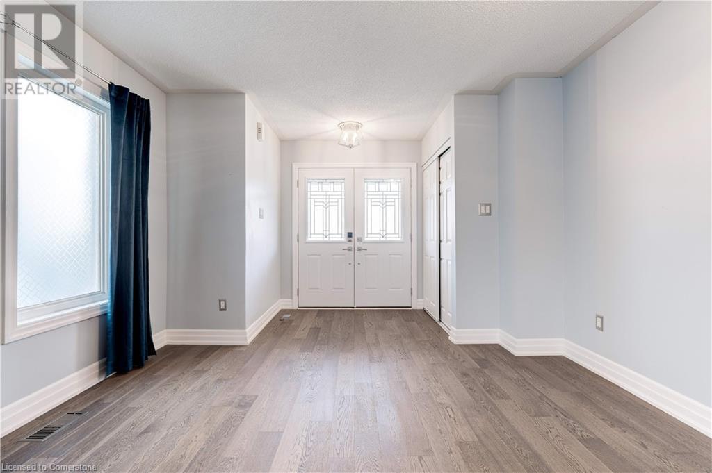 Property at 85 MOWAT Crescent image 5