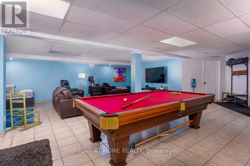 550 Queen Street E, Gananoque, Ontario  K7G 2B1 - Photo 33 - X12100328
