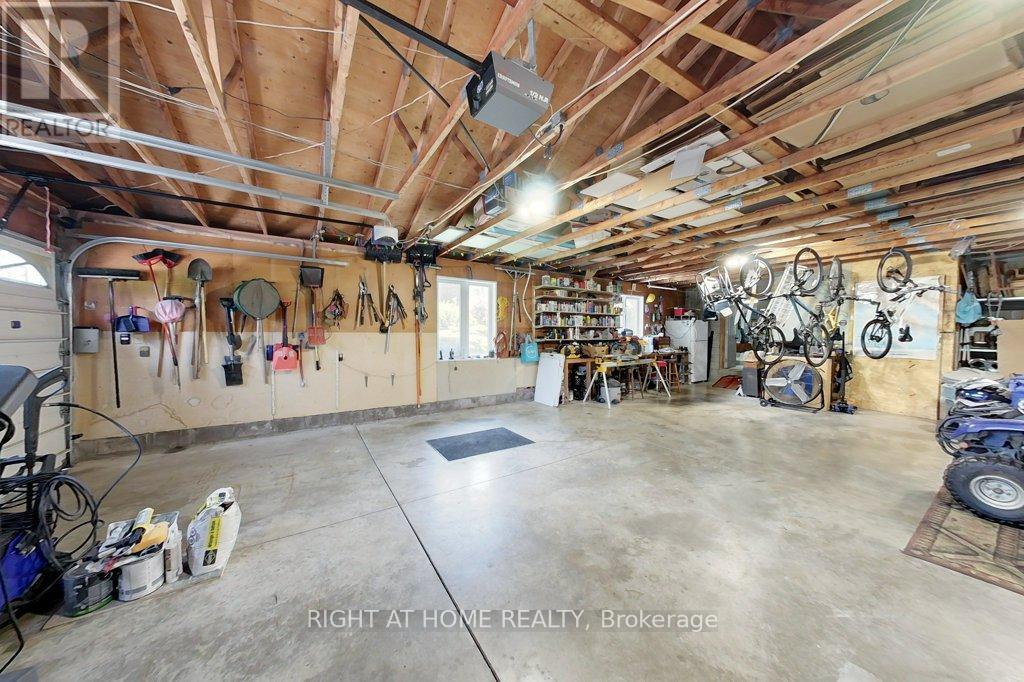 550 Queen Street E, Gananoque, Ontario  K7G 2B1 - Photo 44 - X12100328