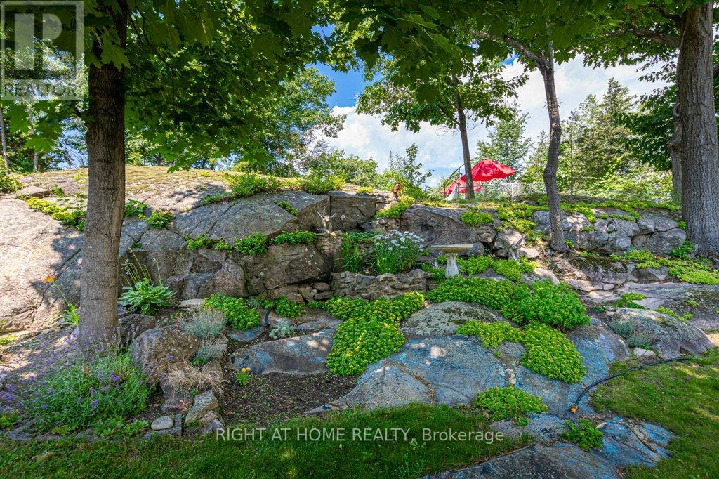 550 Queen Street E, Gananoque, Ontario  K7G 2B1 - Photo 47 - X12100328
