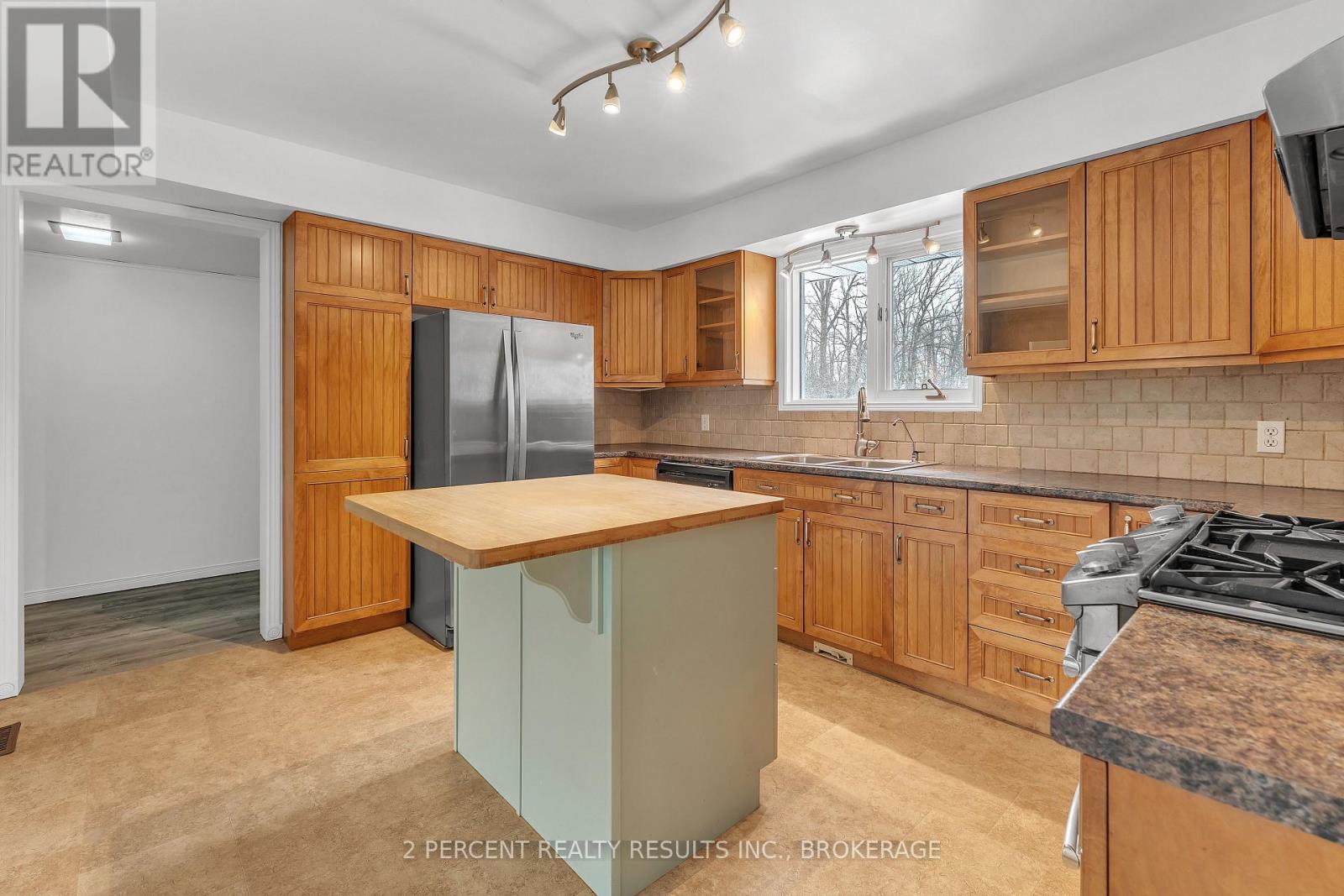 4953 Bradford Road, Frontenac (Frontenac South), Ontario  K0H 1V0 - Photo 14 - X12100375