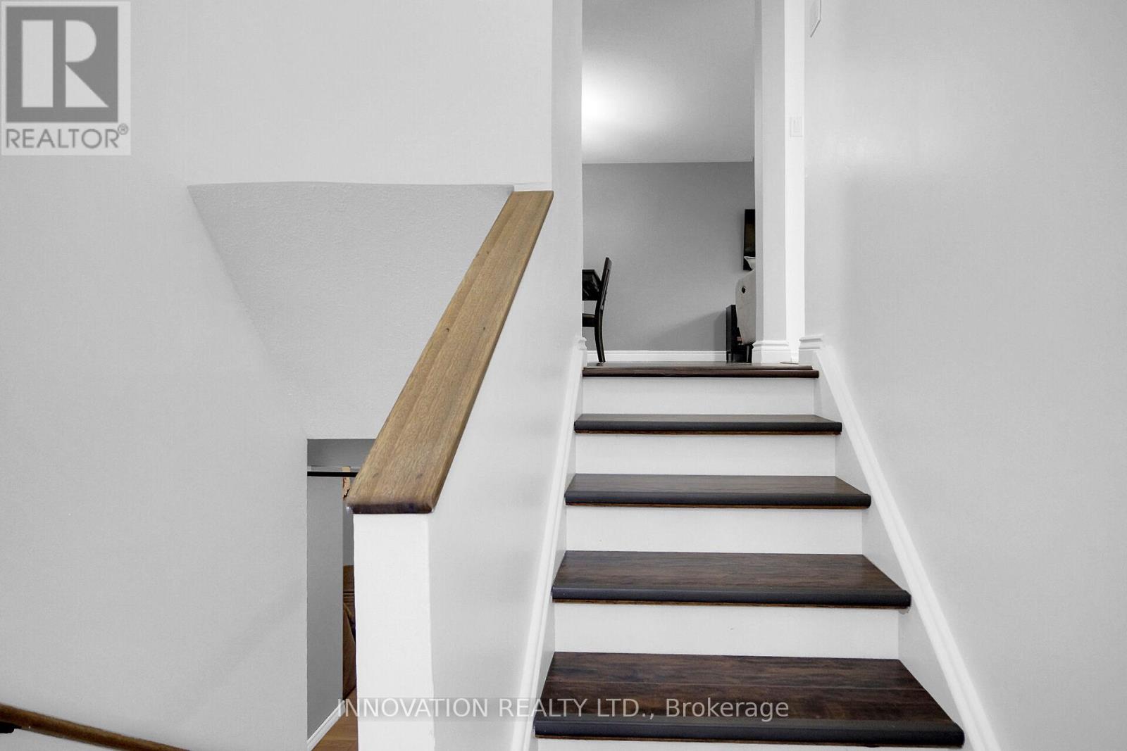 Property at 9 SPEARMAN LANE image 3