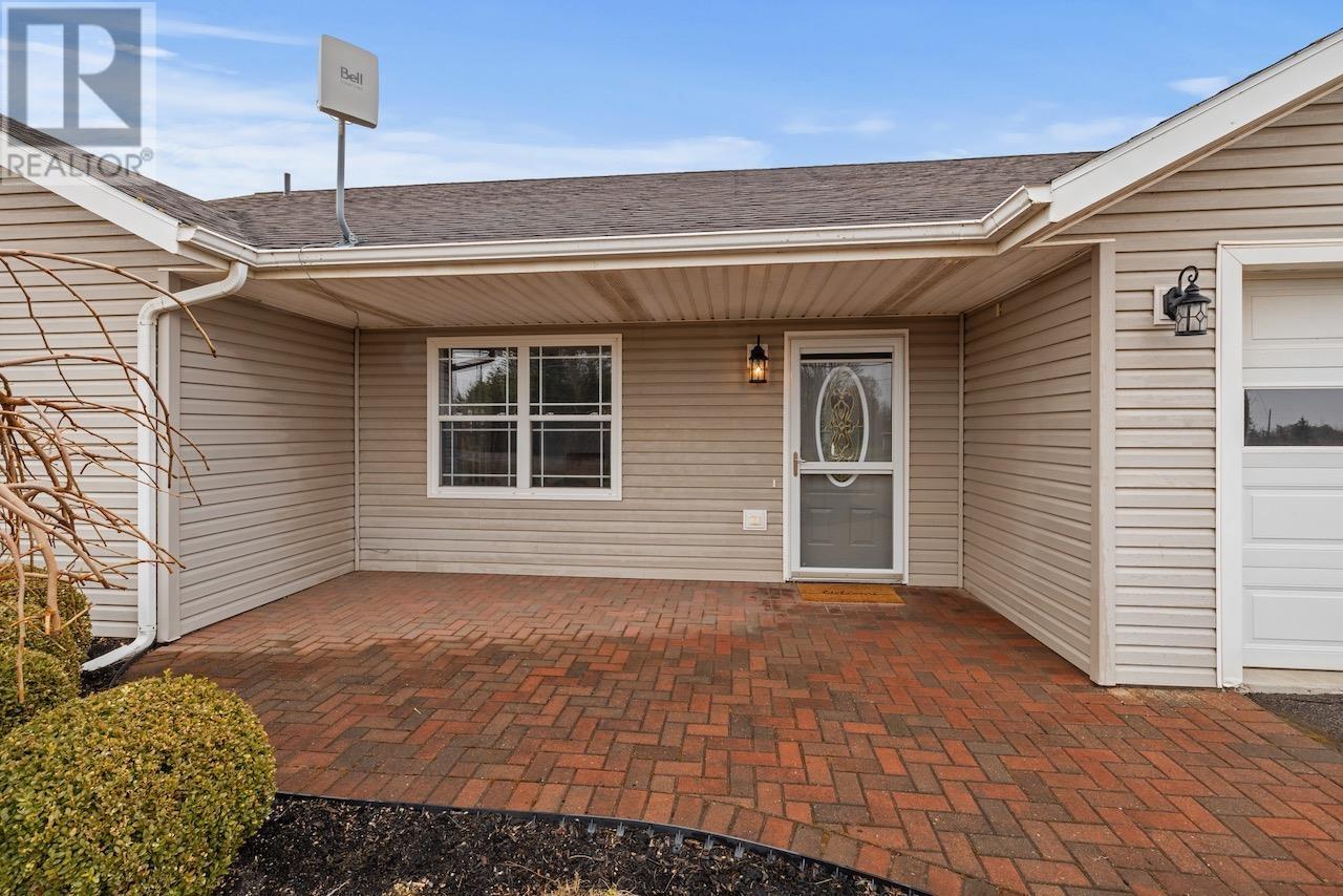 Property at 1162 FORT AUGUSTUS Road image 2