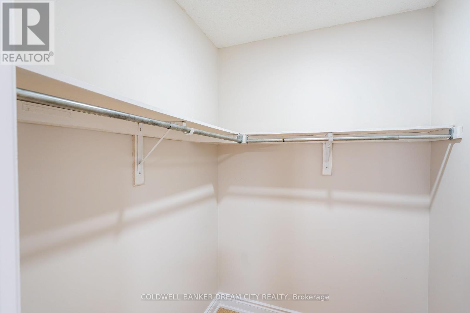 32 Charger Lane, Brampton, Ontario  L7A 3C1 - Photo 24 - W12100381