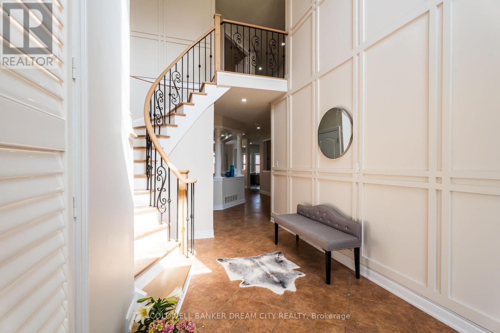 Property at 32 CHARGER LANE image 3