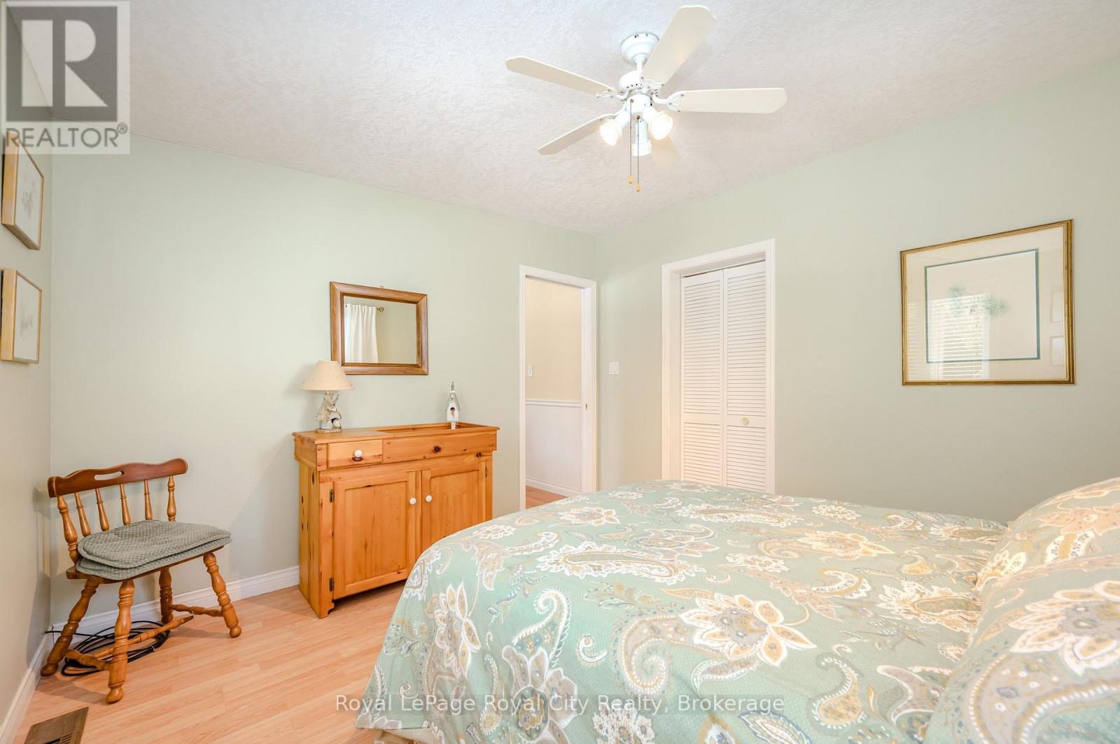 11 Spruce Avenue, Puslinch, Ontario  N1H 6H9 - Photo 15 - X11971603