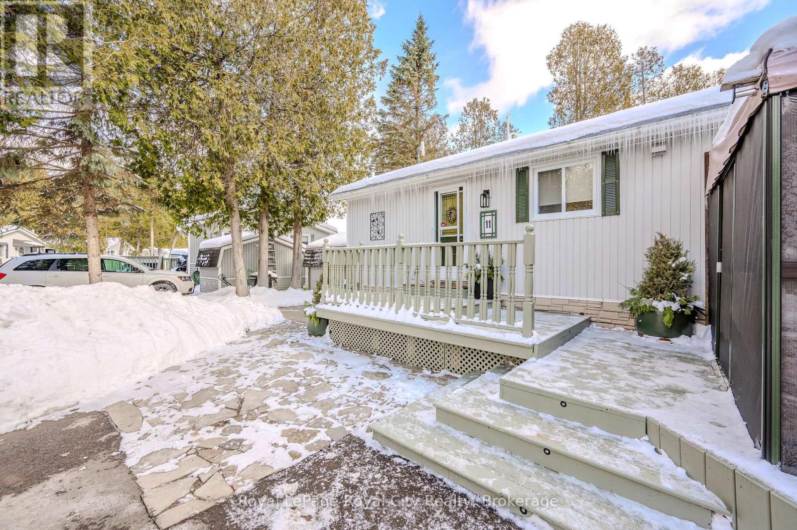 11 Spruce Avenue, Puslinch, Ontario  N1H 6H9 - Photo 25 - X11971603