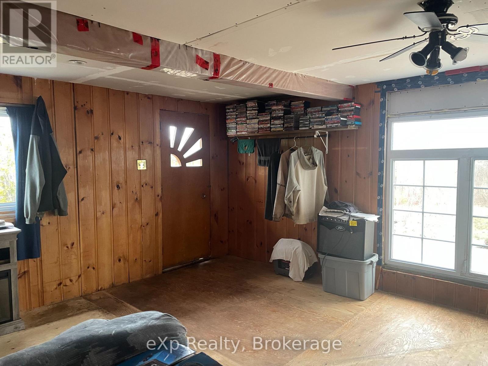135 Turner Street, Saugeen Shores, Ontario  N0H 2L0 - Photo 4 - X12098945