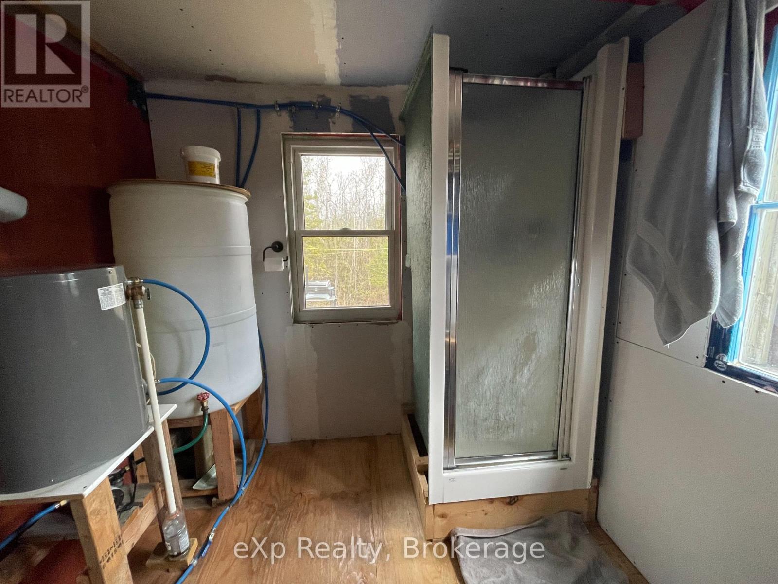 135 Turner Street, Saugeen Shores, Ontario  N0H 2L0 - Photo 8 - X12098945