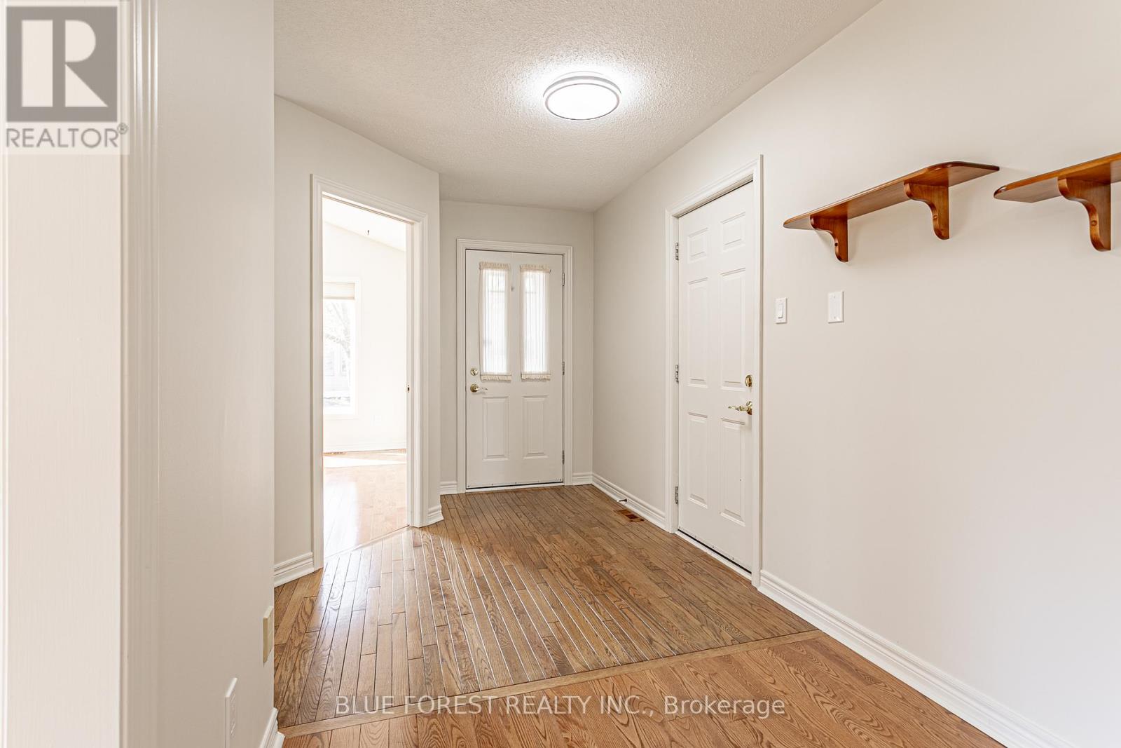 Property at 7 - 617 WHARNCLIFFE ROAD S image 3