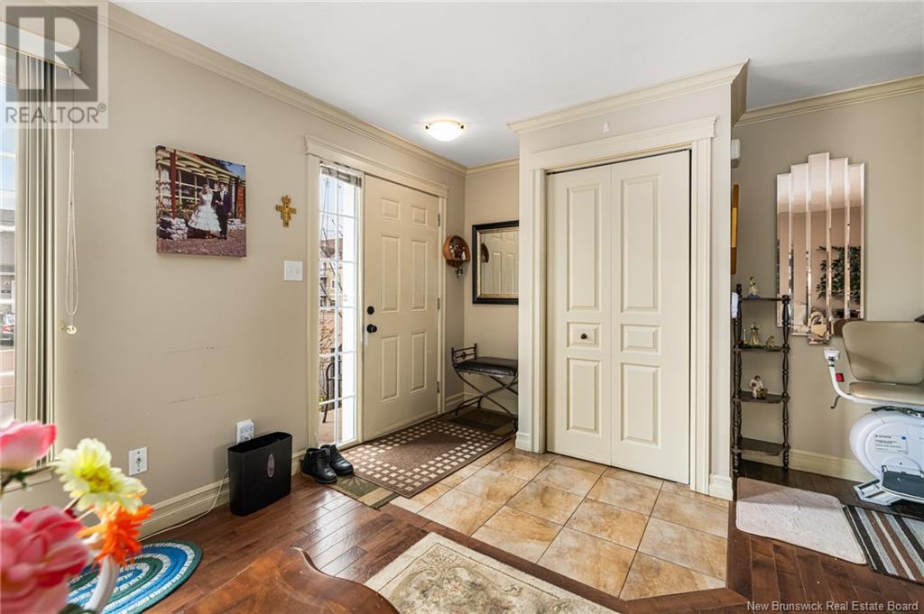 Property at 41 Oxiard Street image 2