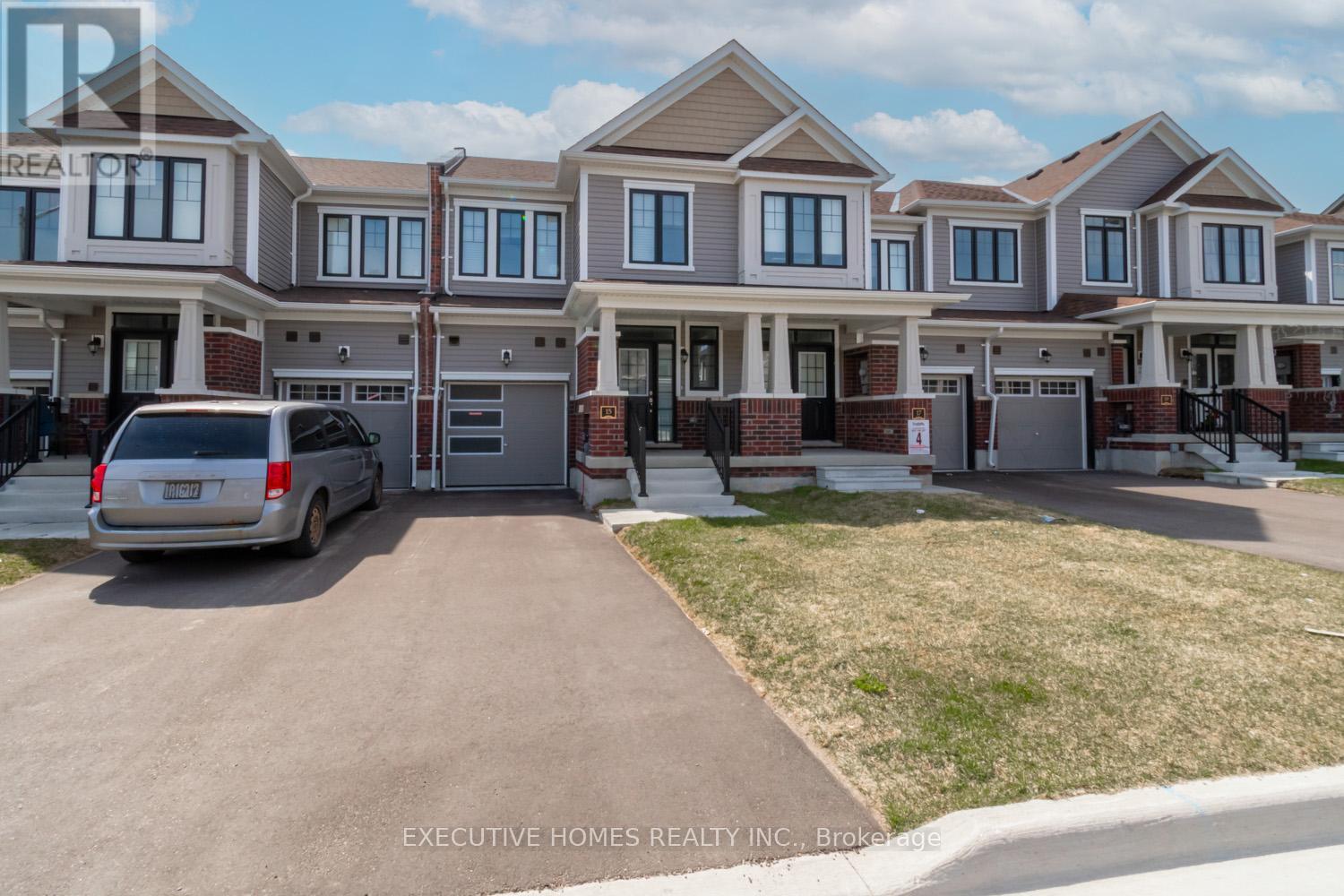 Property at 15 ROCHESTER DRIVE image 1