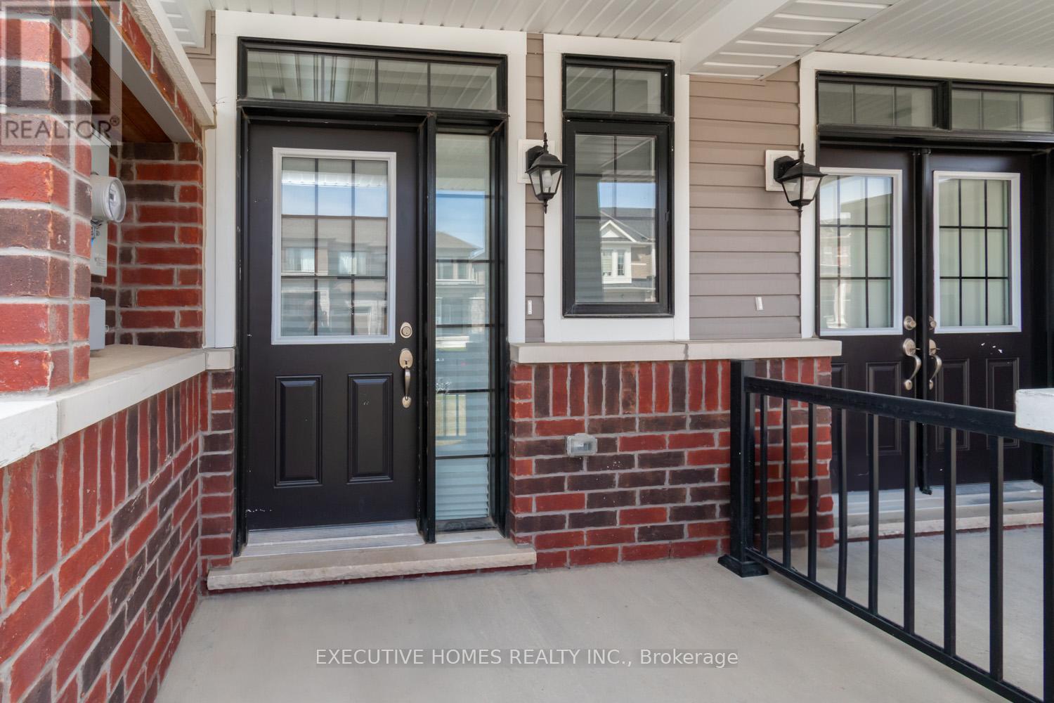 Property at 15 ROCHESTER DRIVE image 3
