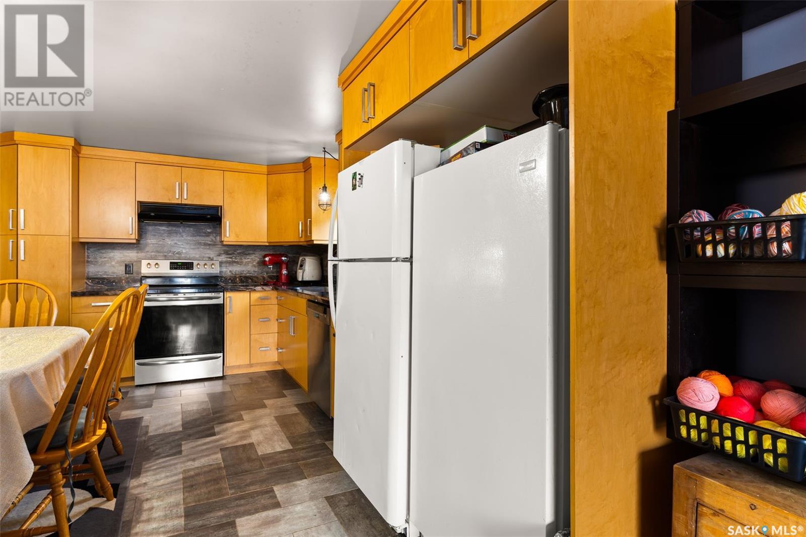 11 Garuik Crescent, Regina, Saskatchewan  S4R 7E5 - Photo 8 - SK998885