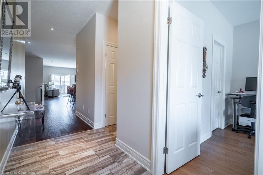 Property at 10 GREENBROOK Drive Unit# 10 image 4
