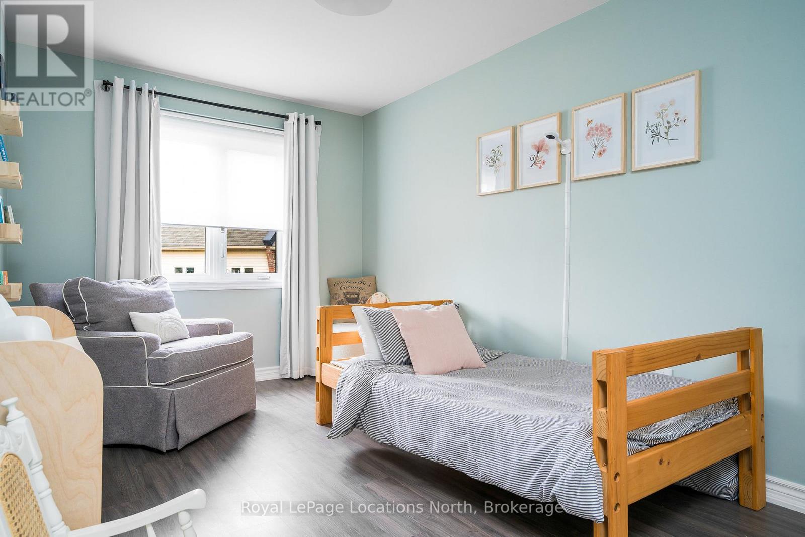 21 Arcadia Road, Wasaga Beach, Ontario  L9Z 3C7 - Photo 31 - S12100438