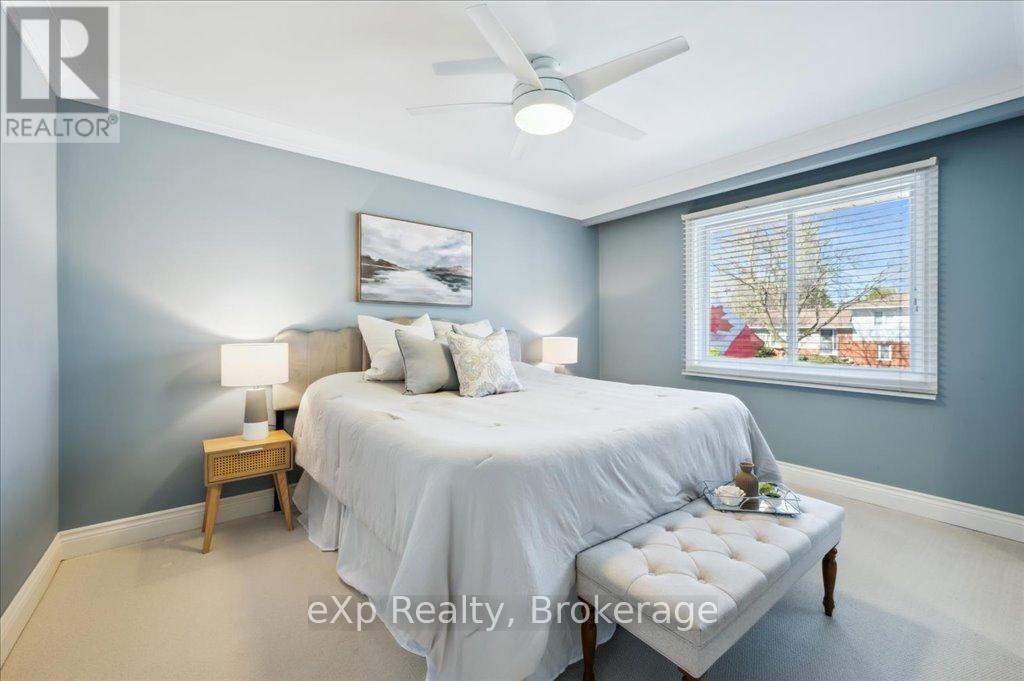 28 Elmhurst Crescent, Guelph, Ontario  N1H 6C7 - Photo 15 - X12100501