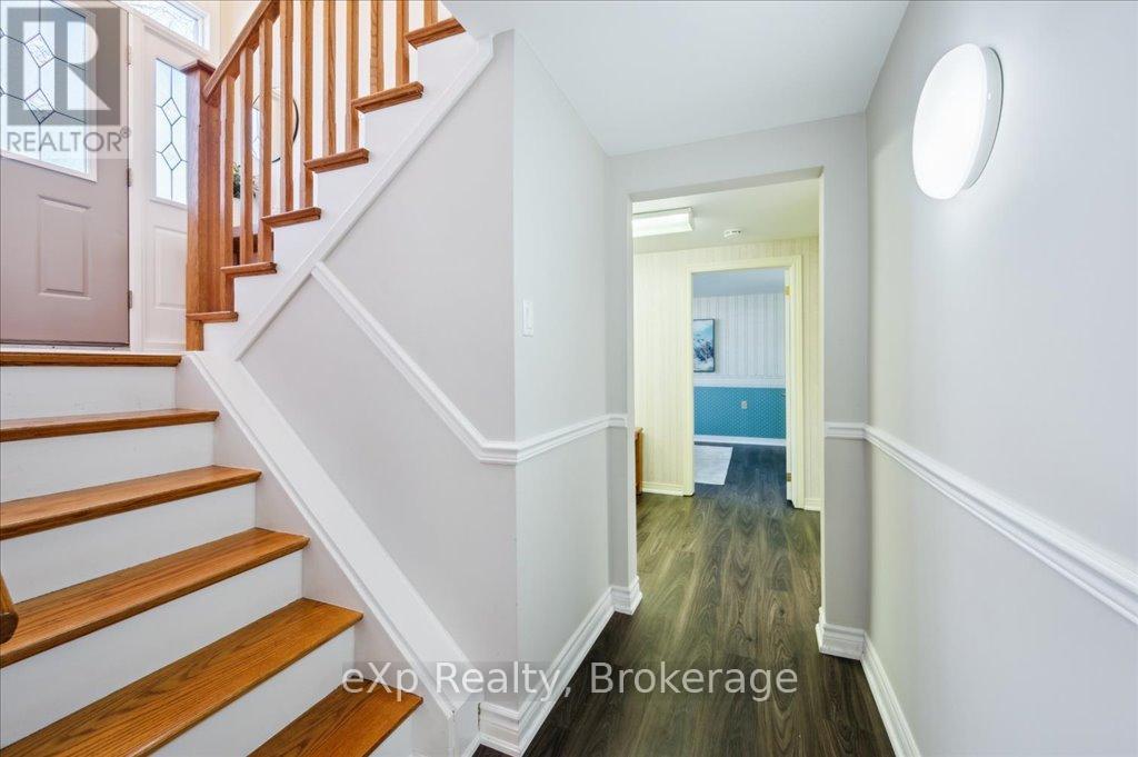 28 Elmhurst Crescent, Guelph, Ontario  N1H 6C7 - Photo 17 - X12100501