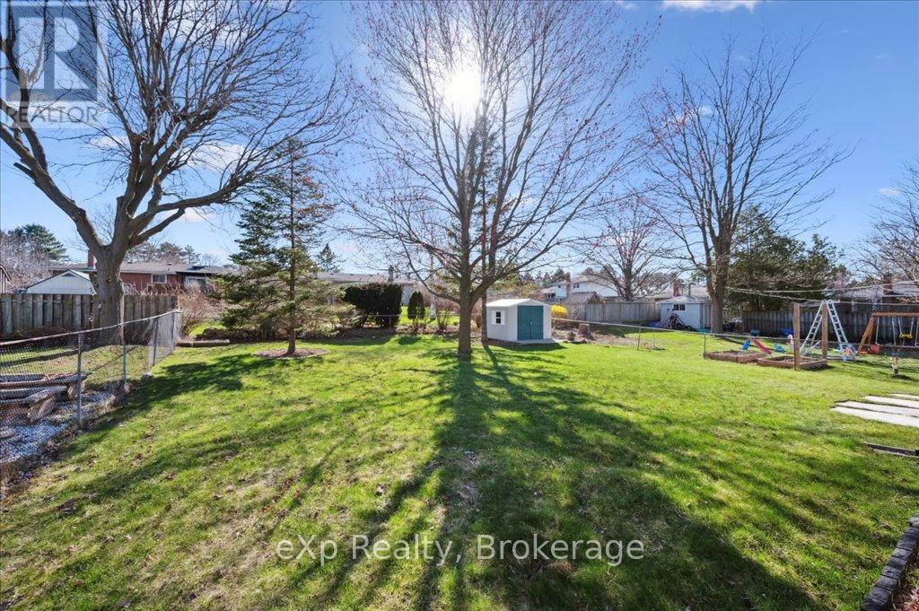 28 Elmhurst Crescent, Guelph, Ontario  N1H 6C7 - Photo 28 - X12100501