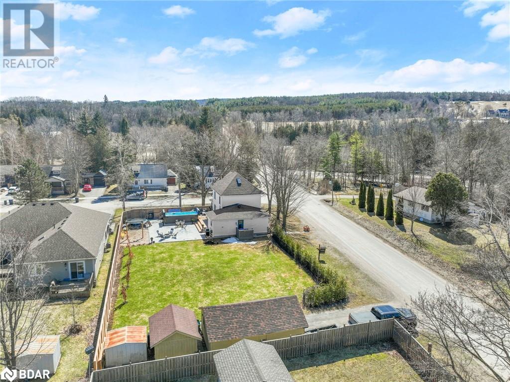 26 Edward St Street W, Creemore, Ontario  L0M 1G0 - Photo 2 - 40719733