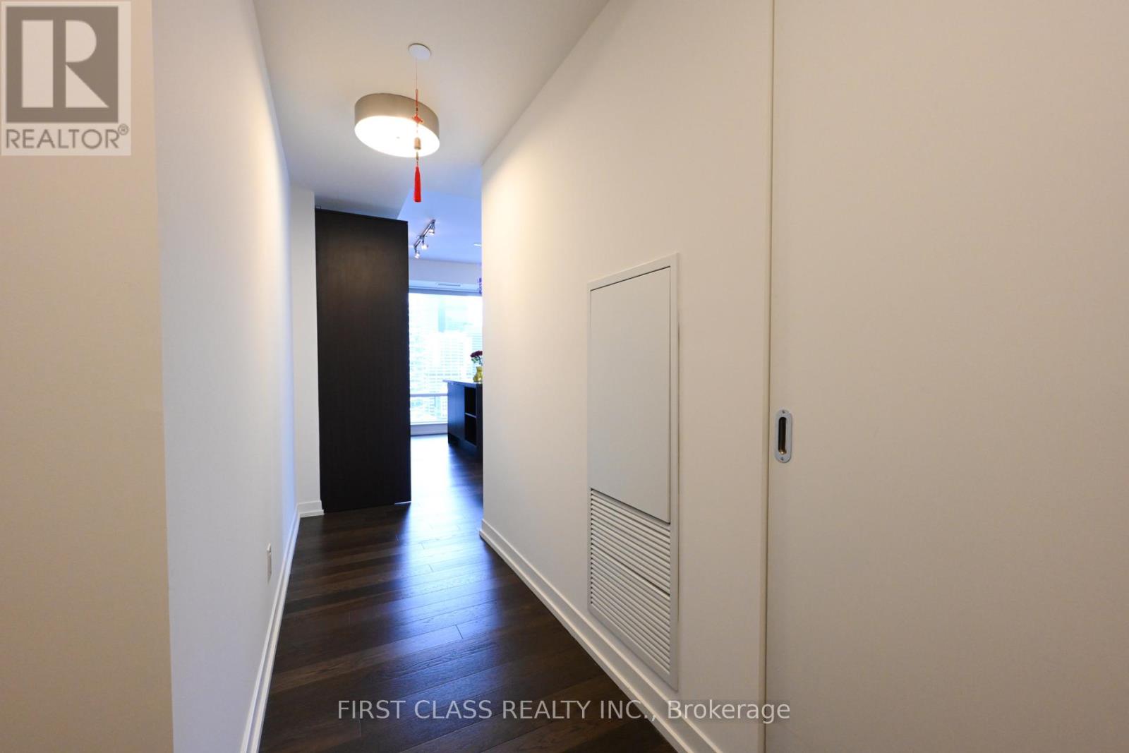 2109 - 21 Widmer Street, Toronto, Ontario  M5V 2E8 - Photo 20 - C12100470