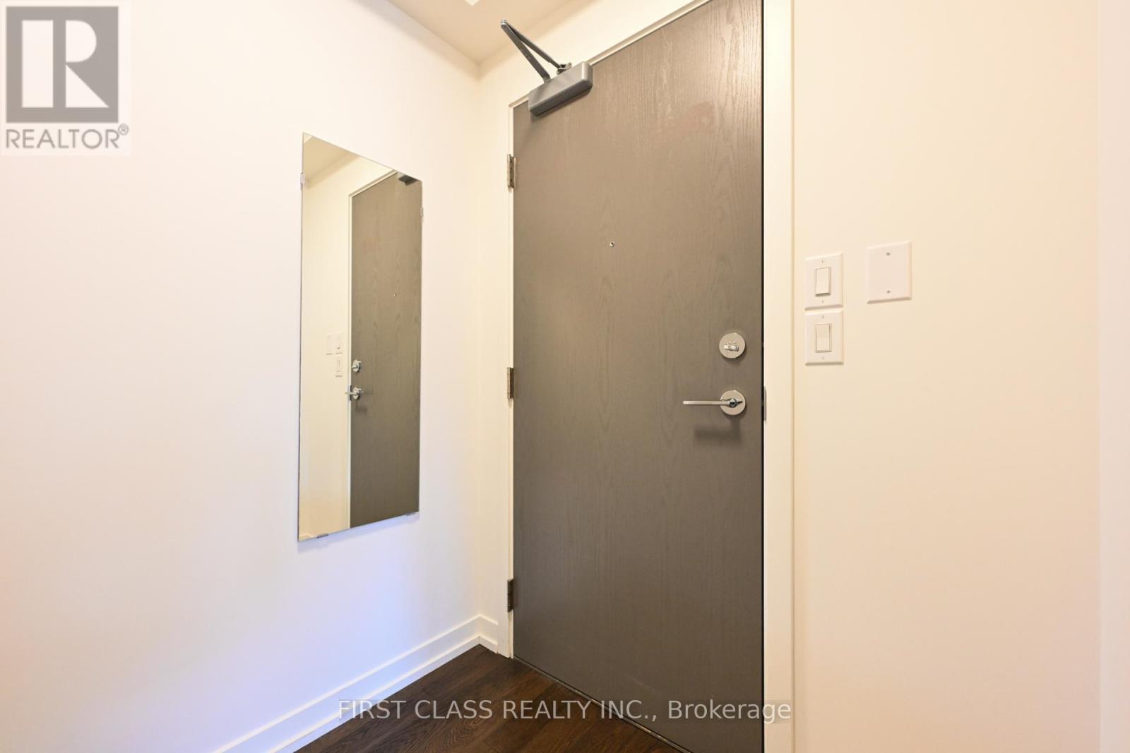 2109 - 21 Widmer Street, Toronto, Ontario  M5V 2E8 - Photo 21 - C12100470