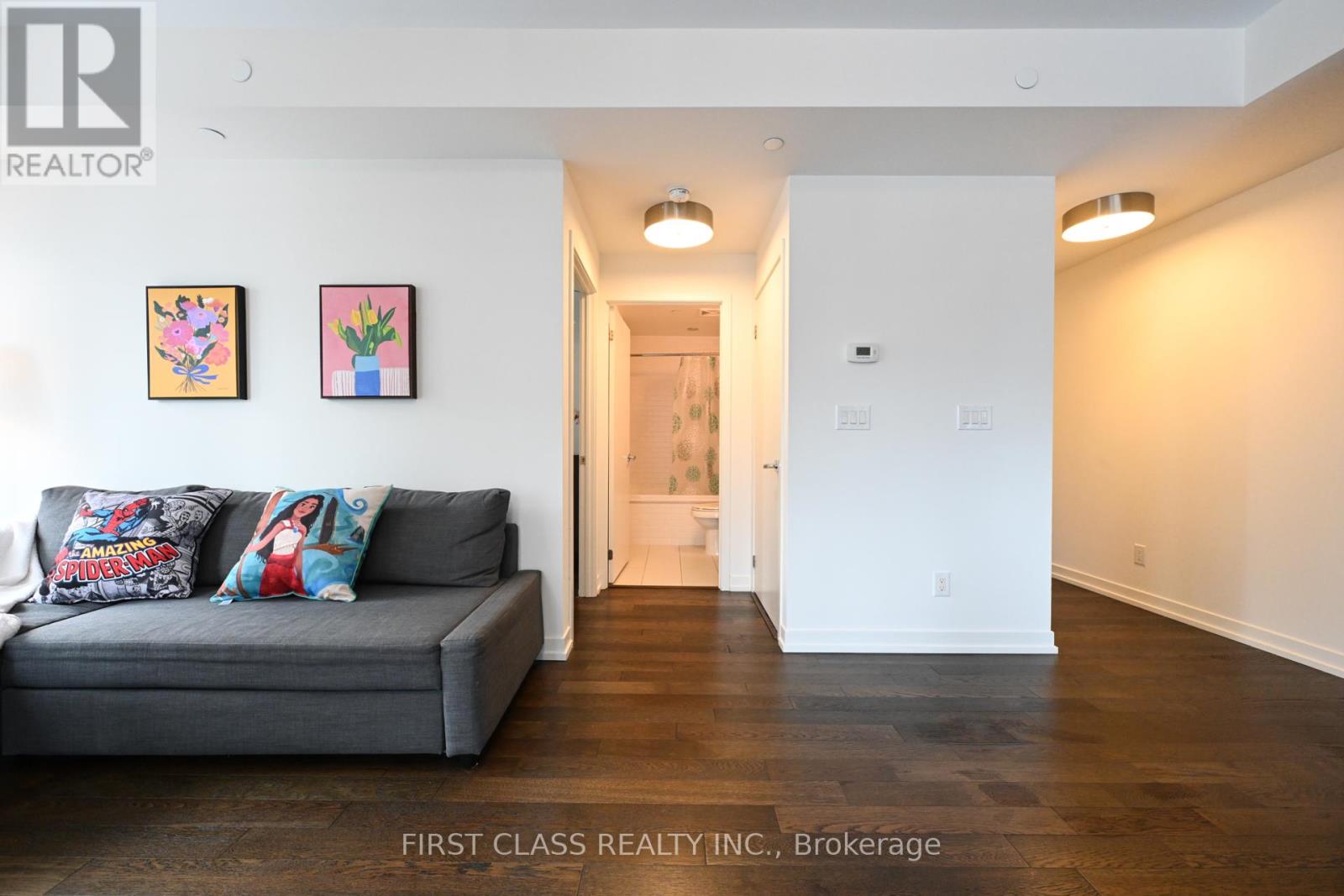 2109 - 21 Widmer Street, Toronto, Ontario  M5V 2E8 - Photo 6 - C12100470