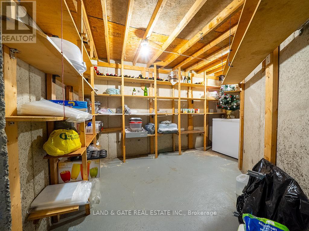 63 Pavin Crescent, Caledon, Ontario  L7E 1X1 - Photo 32 - W12100477