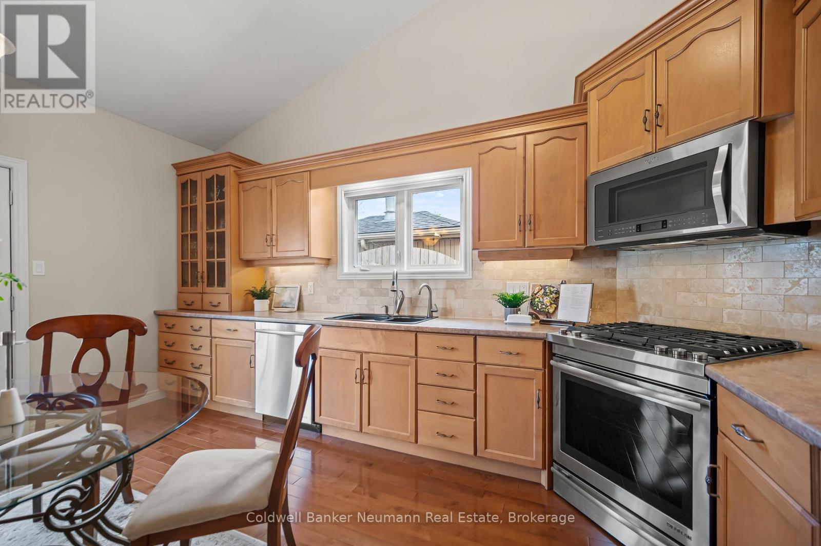 34 Blair Drive, Guelph, Ontario  N1L 1N7 - Photo 13 - X12098733