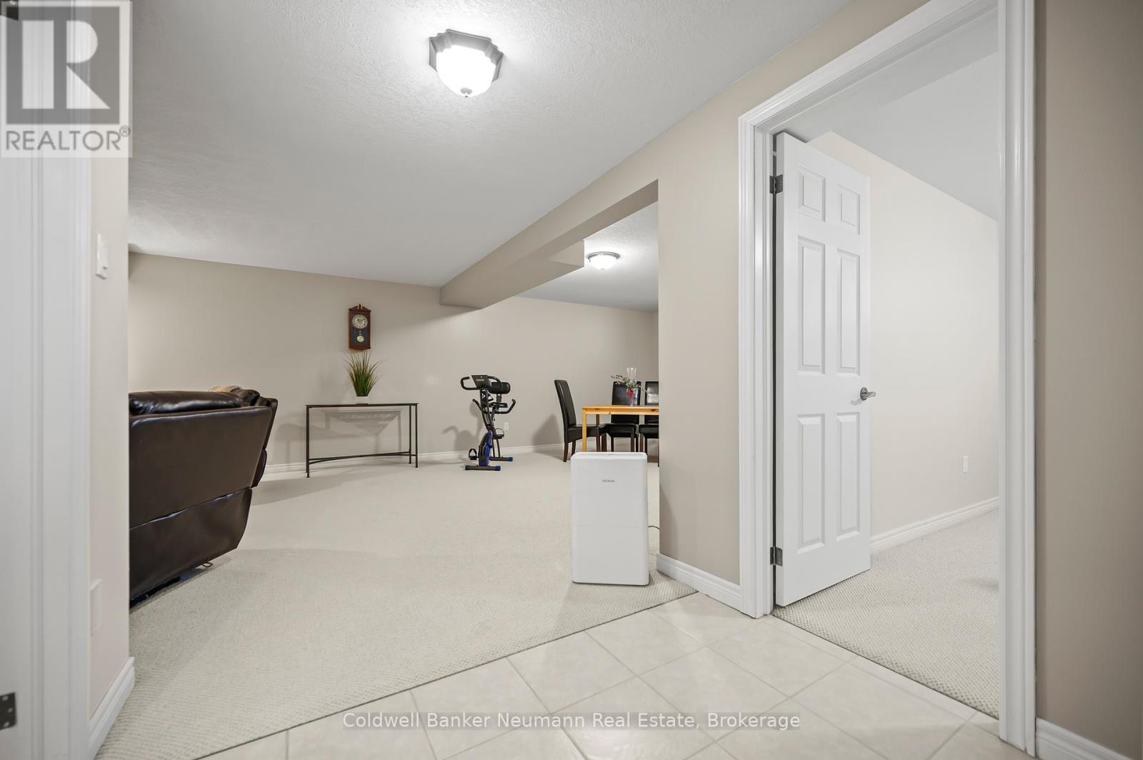 34 Blair Drive, Guelph, Ontario  N1L 1N7 - Photo 27 - X12098733