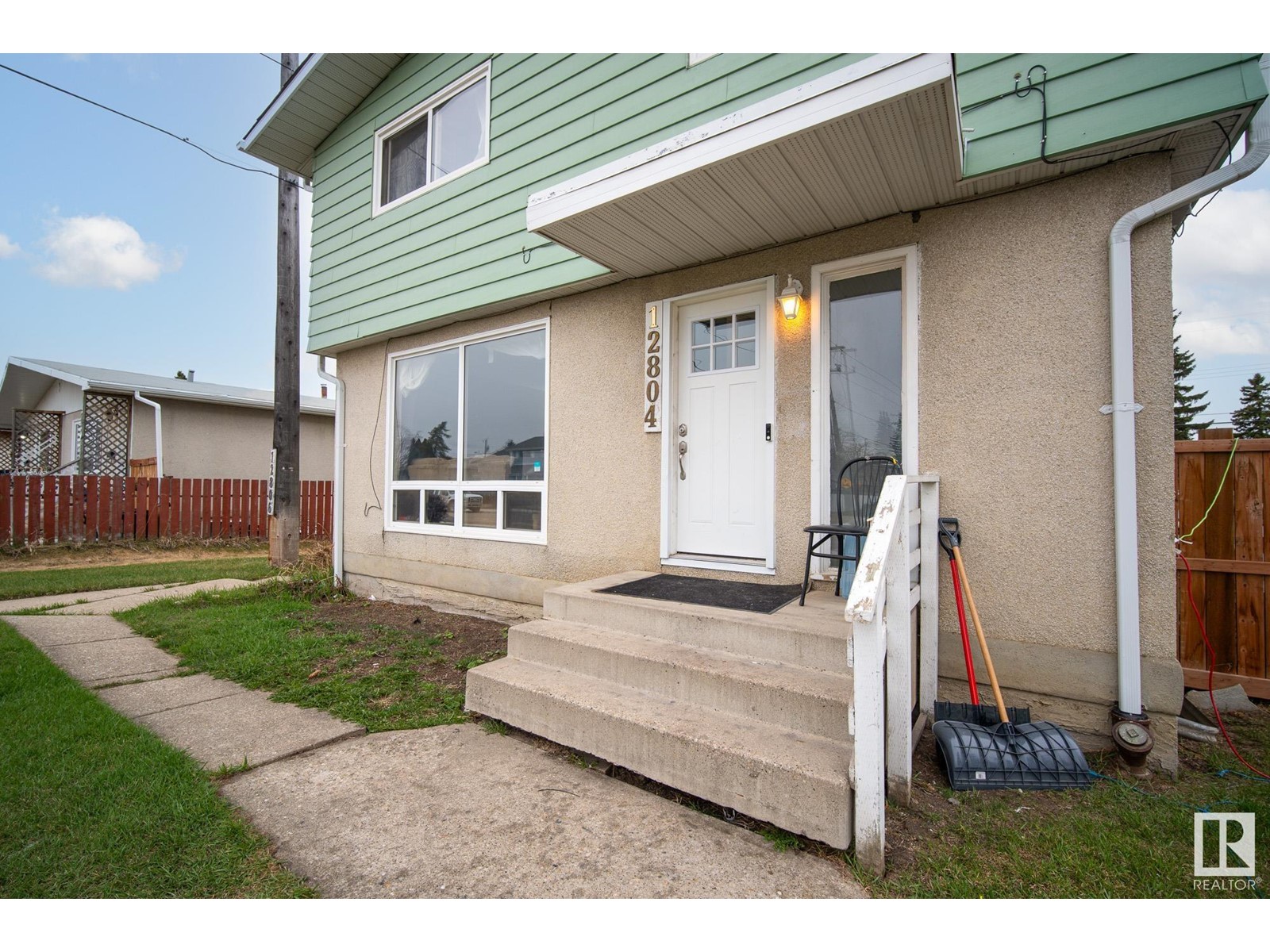 Property at 12804 & 12806 91 ST NW image 3