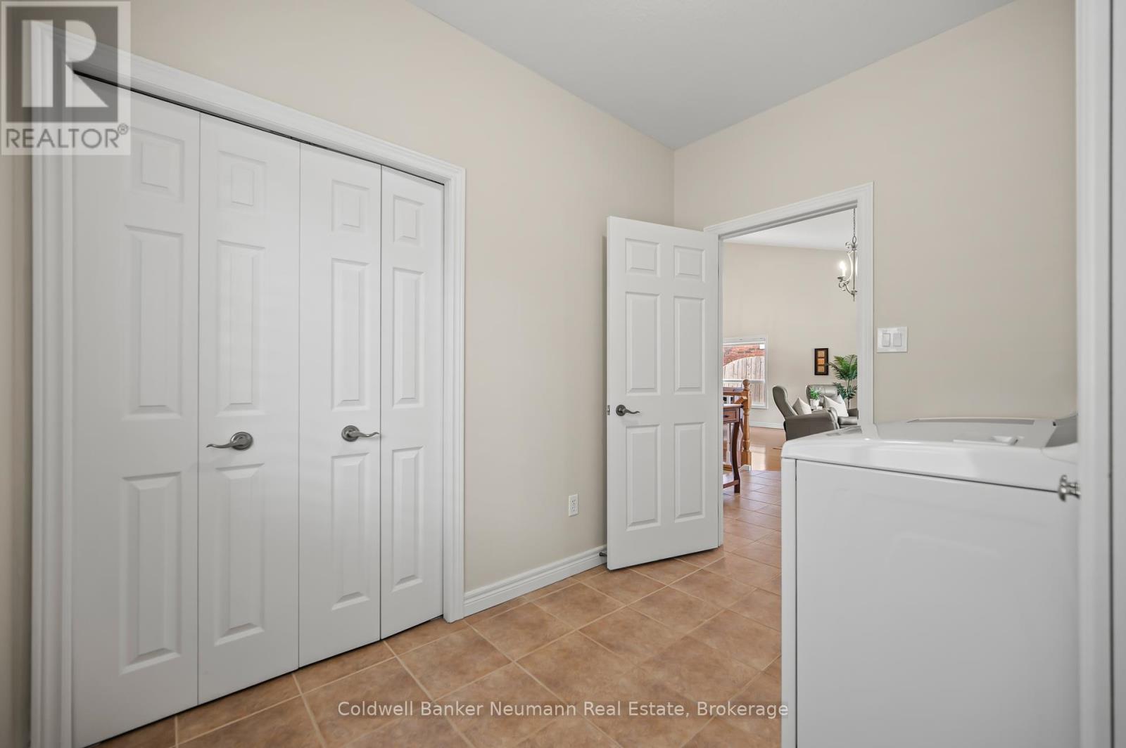 34 Blair Drive, Guelph, Ontario  N1L 1N7 - Photo 26 - X12098733