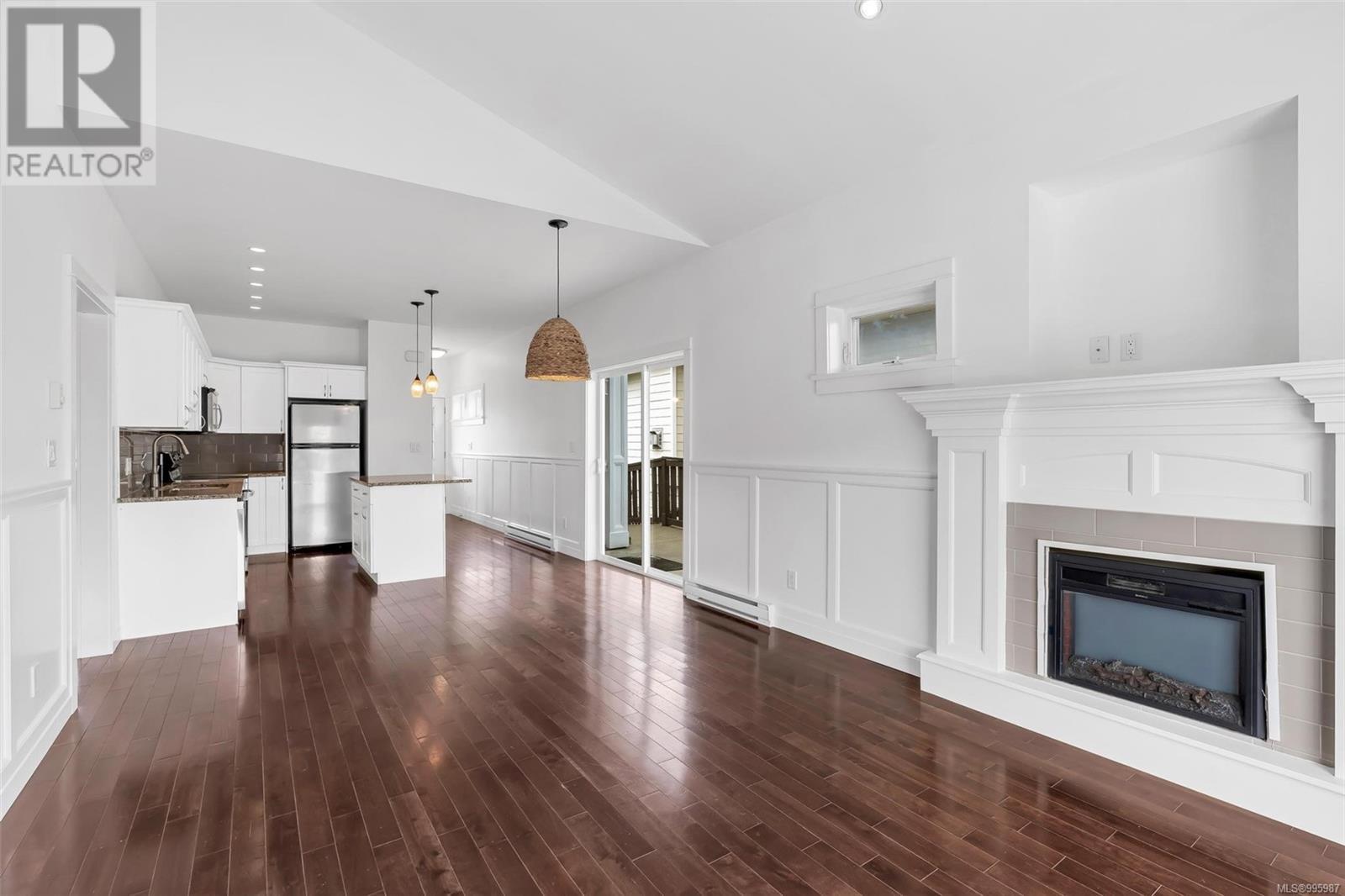 Property at 3122 Kettle Creek Cres image 5